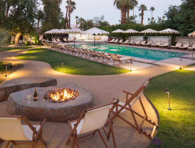 Ingleside Estate pool and fire pit