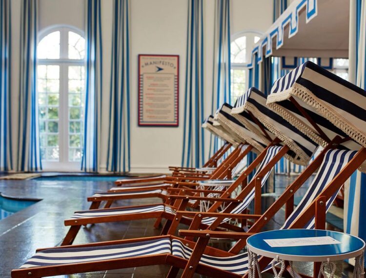 chairs in spa
