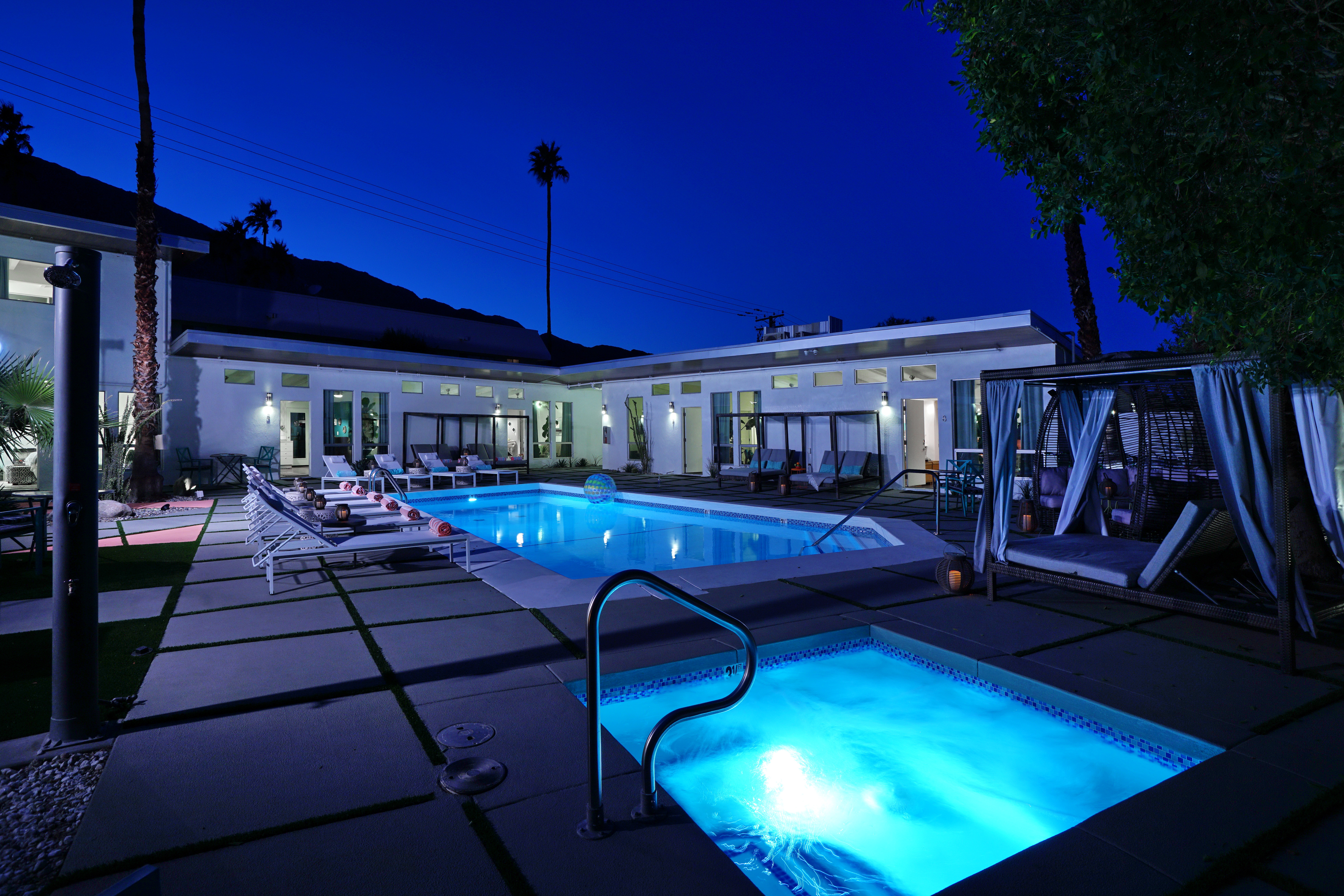 Wesley Palm Springs pool at night